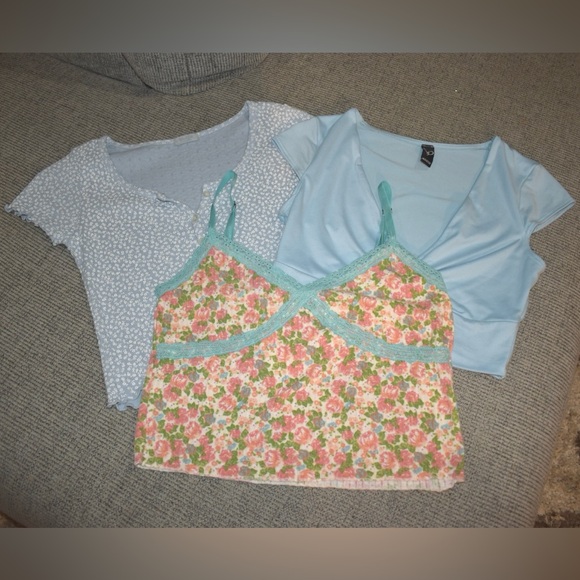 Blue bundle 🩵 - Picture 9 of 10